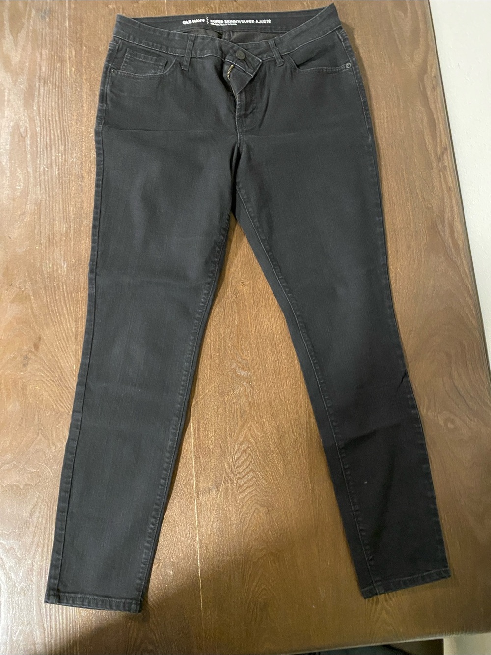 Old Navy Black Women's Skinny Jeans - Classic Stretch